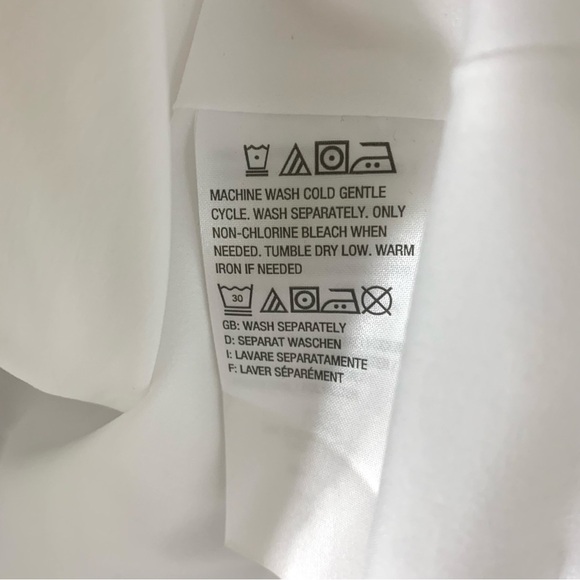 2/$35 Isaac Mizrahi Swiss Dot Blouse Ruffle Slvs - Picture 13 of 14